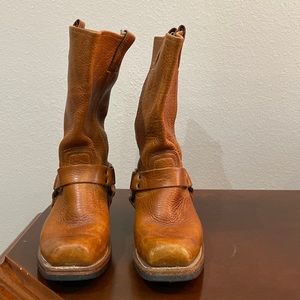 Womens leather boots